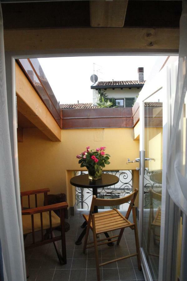 Juliet'S Nest In Верона Екстериор снимка